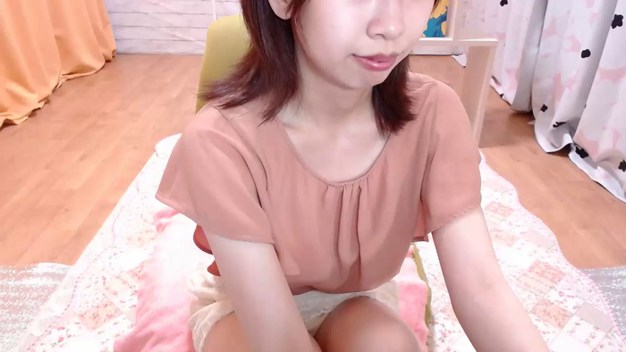 gqMOMOgq