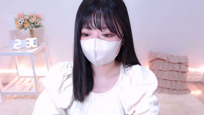 Yuix0