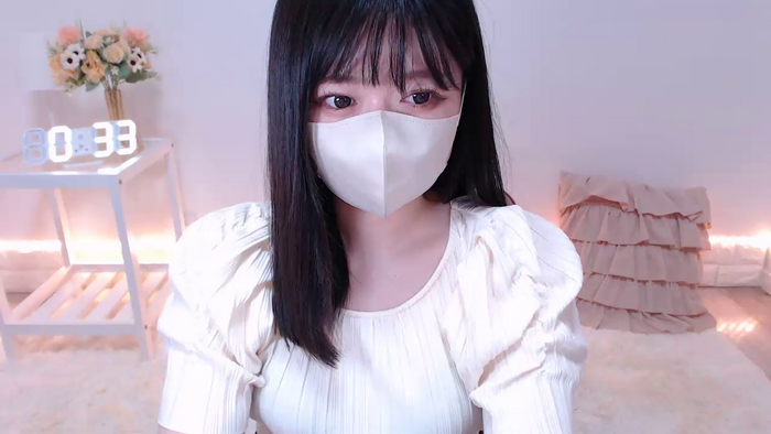 Yuix0