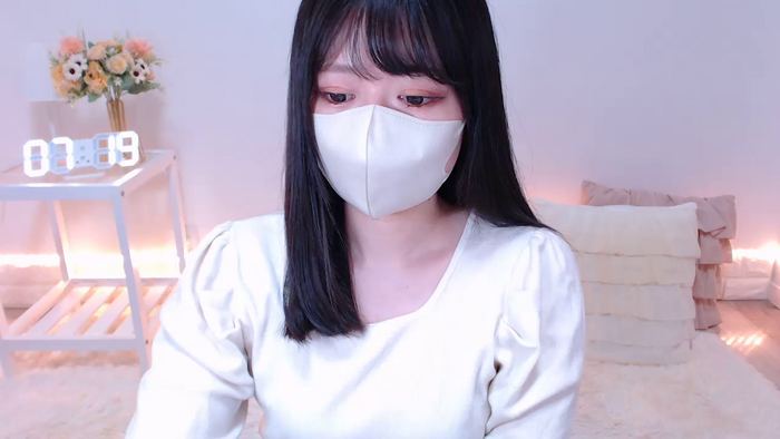 Yuix0