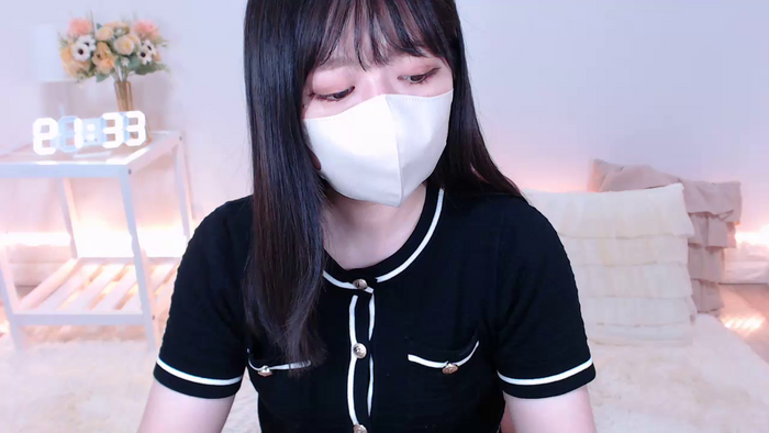 Yuix0