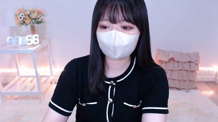 Yuix0