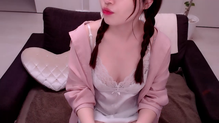 opMIREIqo