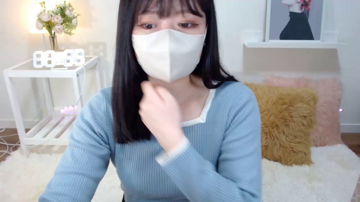 Yuix0