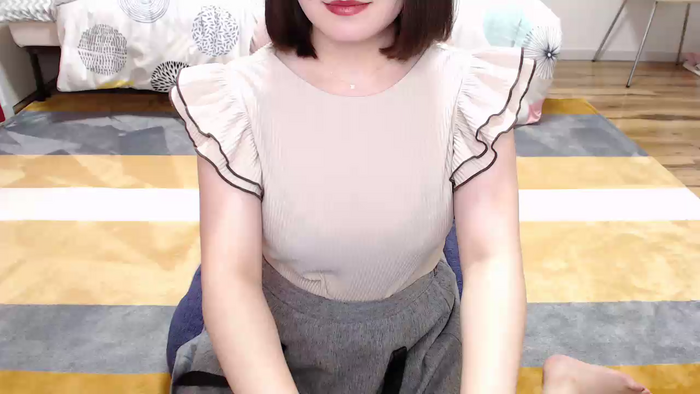 yKAEDEy7