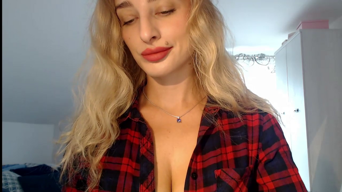MarilynAlone