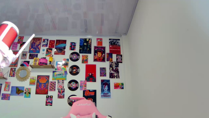 carolineJames