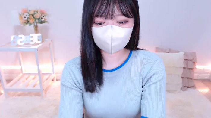 Yuix0