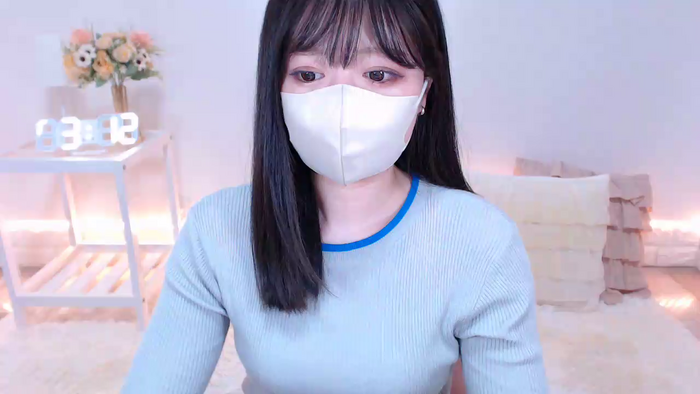 Yuix0