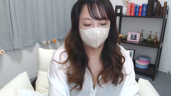 YURI3m