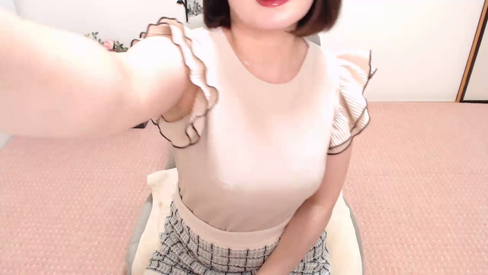 yKAEDEy7