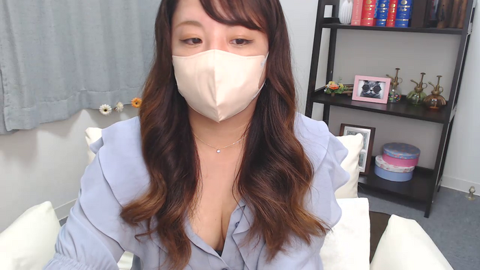 YURI3m
