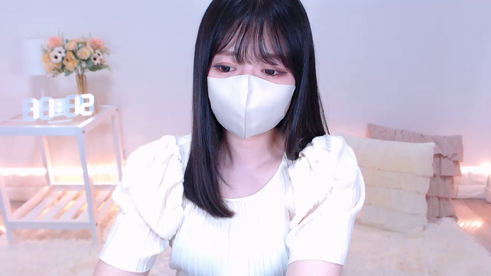 Yuix0