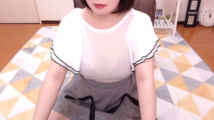 yKAEDEy7