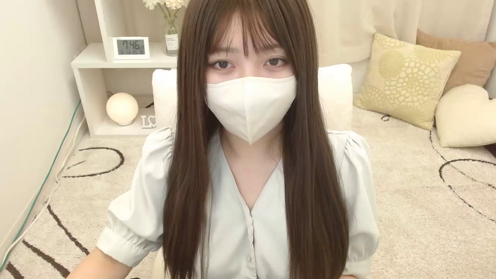 uxuHINAuxu