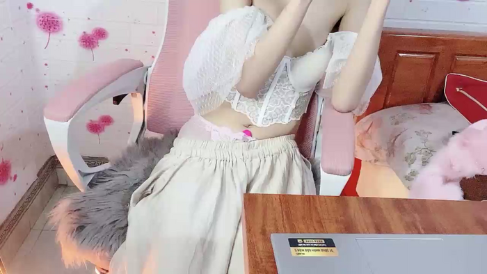 Sexcutegirlxx