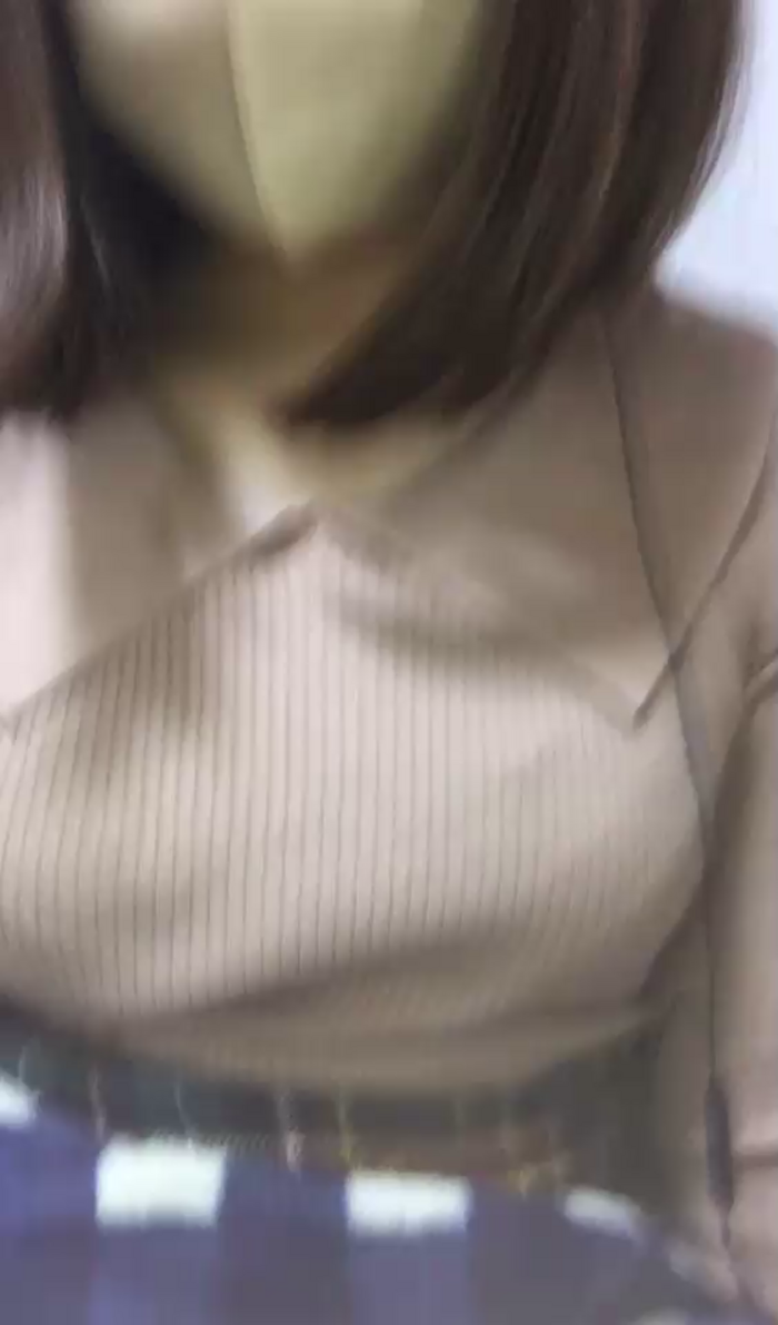 oPEKEo