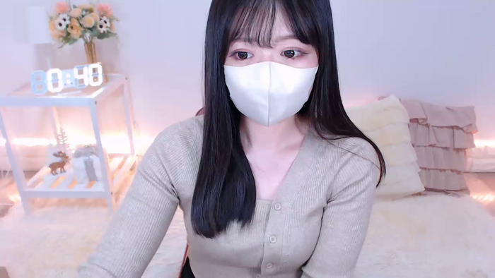 Yuix0