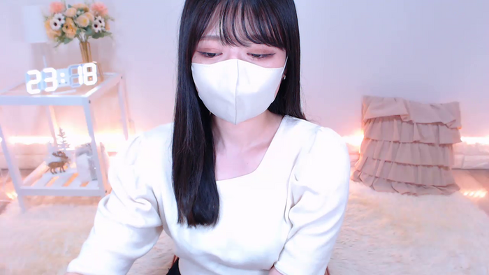 Yuix0
