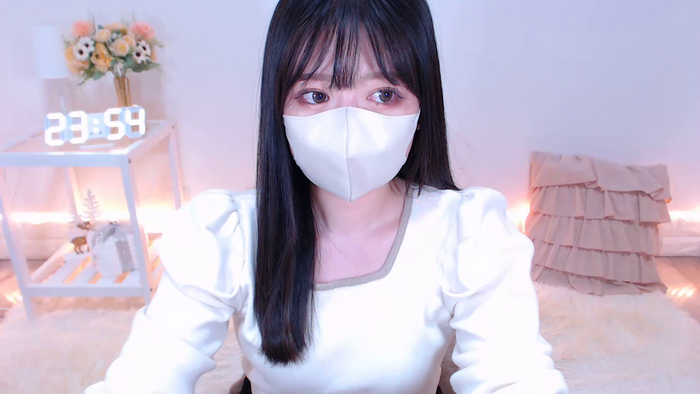 Yuix0