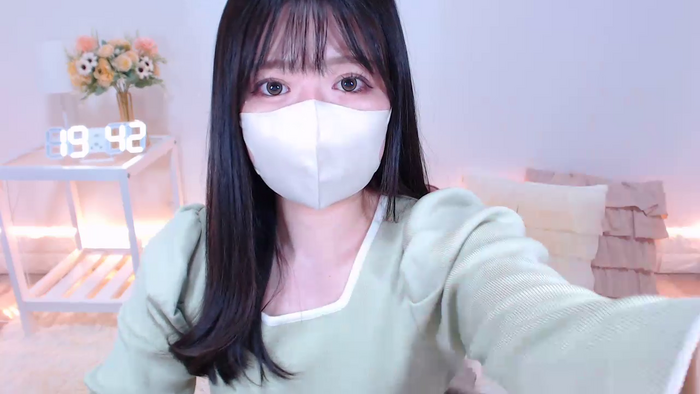 Yuix0
