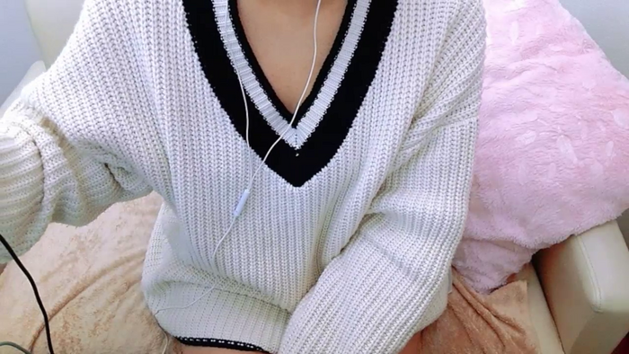 uxuHINAuxu