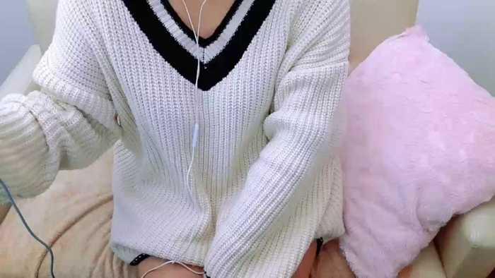 uxuHINAuxu