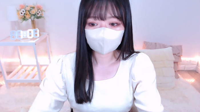 Yuix0