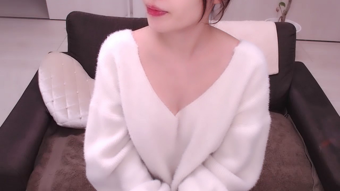 opMIREIqo