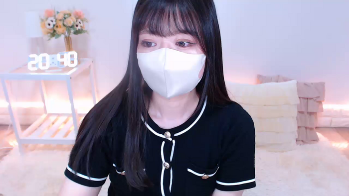 Yuix0