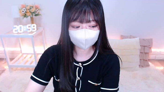 Yuix0