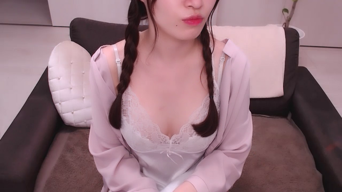 opMIREIqo
