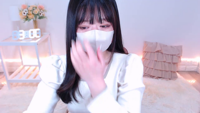 Yuix0