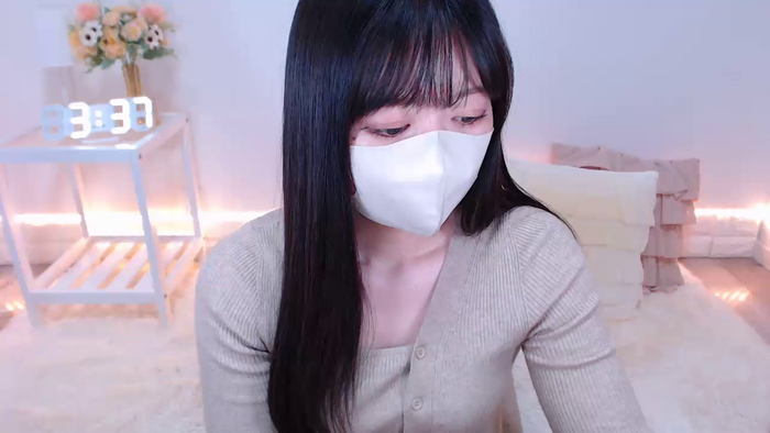 Yuix0