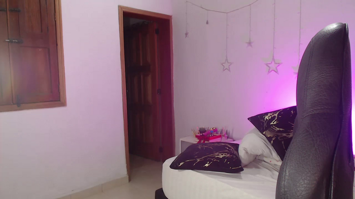 AdrielleMoon