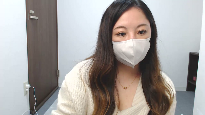 YURI3m