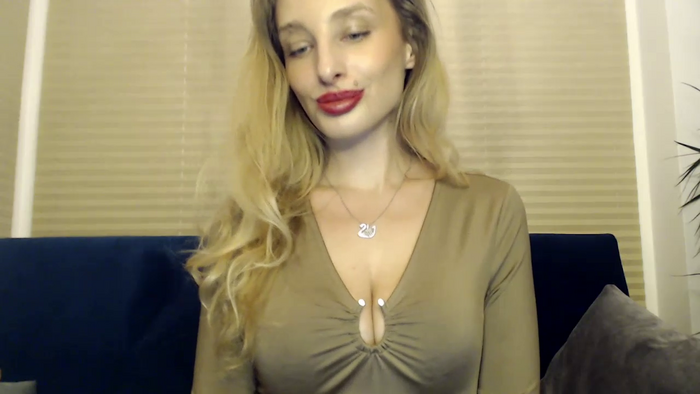 MarilynAlone
