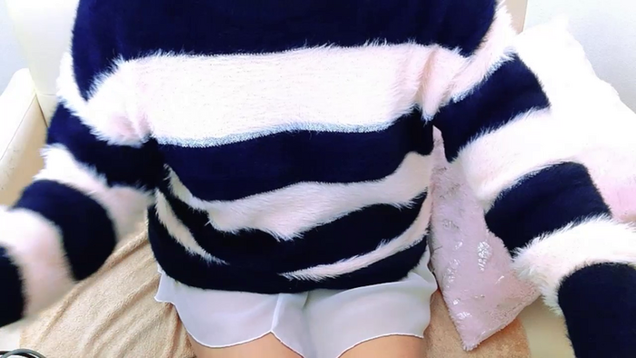 uxuHINAuxu