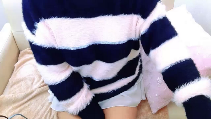 uxuHINAuxu