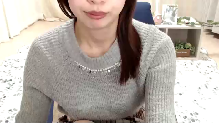 gqMOMOgq