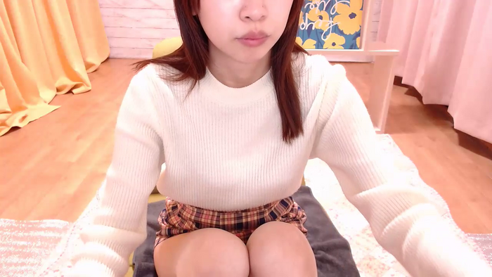 gqMOMOgq