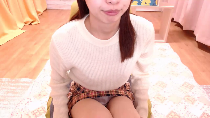 gqMOMOgq