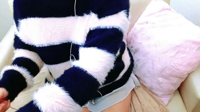 uxuHINAuxu