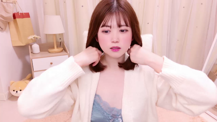 ooHAZUKIoQ
