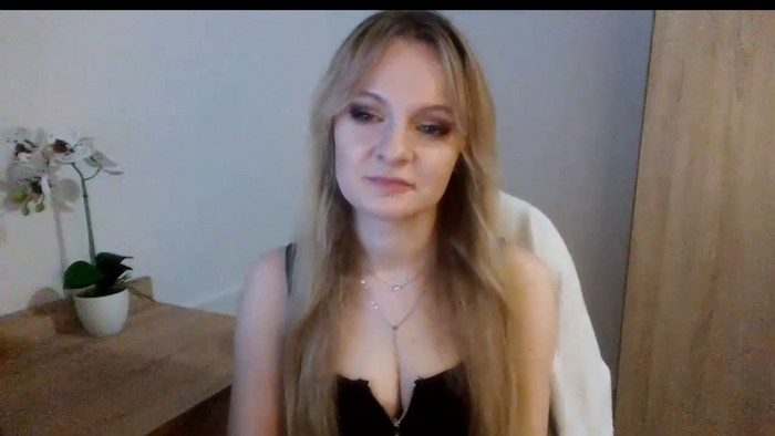 AlmaAlone