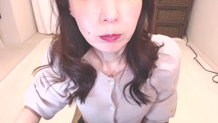 poMAYUoq