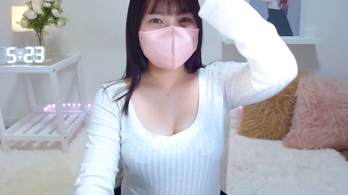 xqLUNApx0