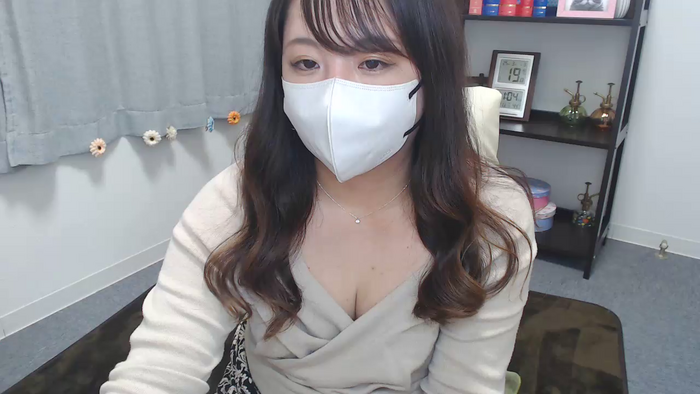 YURI3m