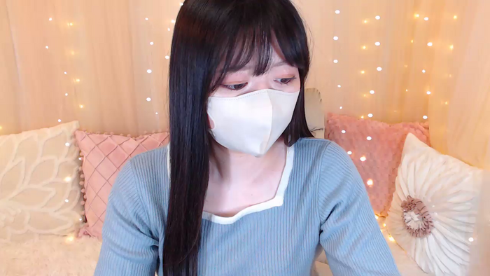 Yuix0