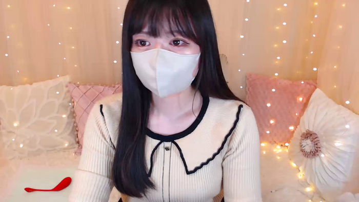 Yuix0